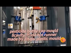 8cavity Injection Molding Cold Runner 70mm Botol Plastik Cetakan Untuk 50L Jerrycan